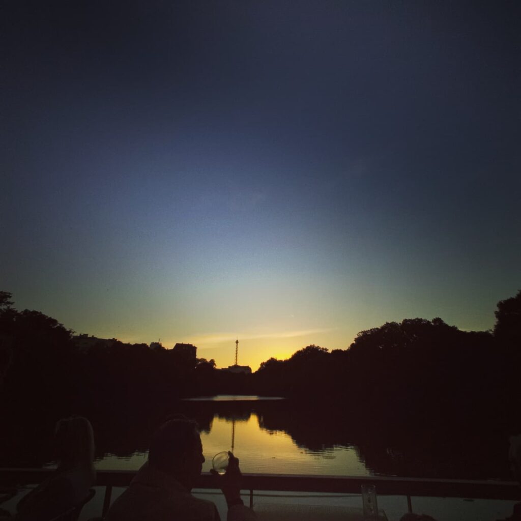 Sonnenuntergang am Lietzensee, Berlin - Foto: (C) Rasim Baybars